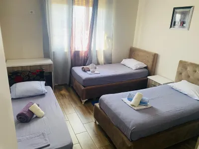 Rezidenca Shopi Apartments Các khách sạn ở 