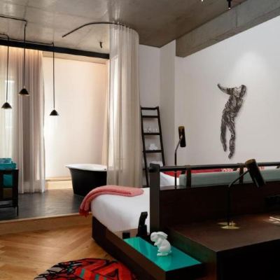 QT Corner King Room QT Melbourne Promo Code