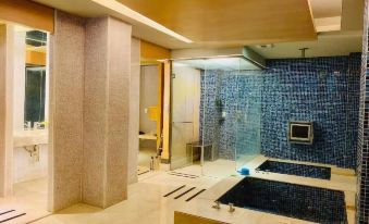Her Home Spa Motel Chiayi