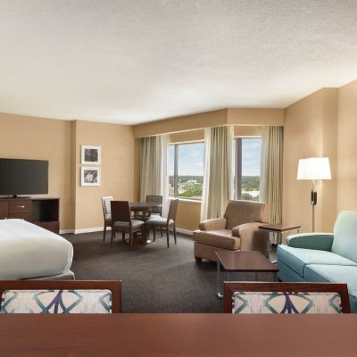 Oversized King Room DoubleTree by Hilton Orlando Downtown Promo Code