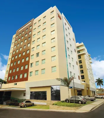 Express Vieiralves Hotels in 