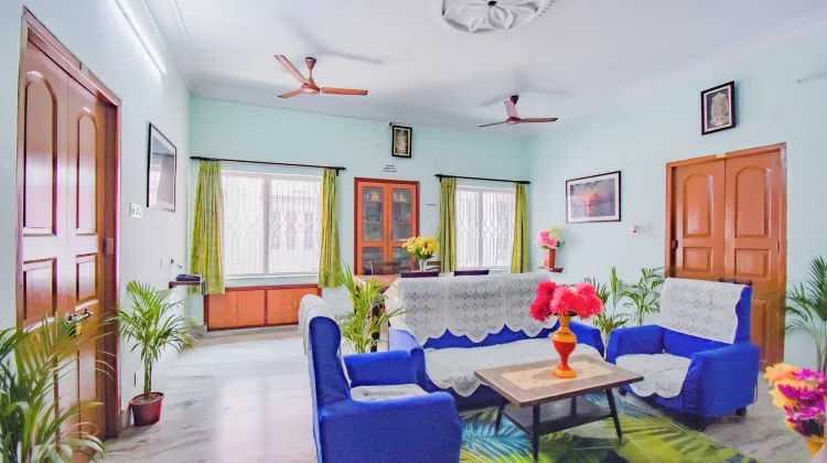 OYO 77707 Pink Palace 食事・レストラン