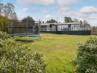 "Ylermi" - 1.5km from the Sea Hotels in Dronningmølle