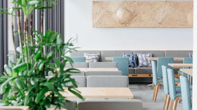 ホテル ローカス 食事・レストラン