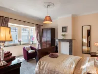 Jasmine Hotel a Mol