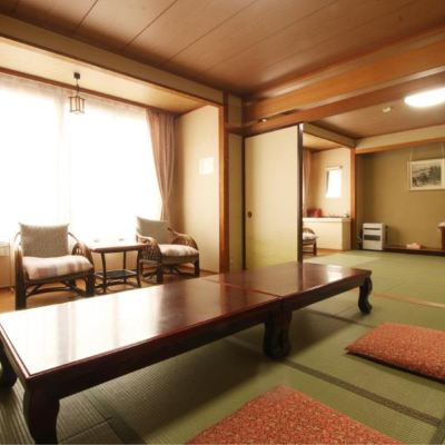 2ルーム隣接（禁煙）【4-6名用】 中ノ沢温泉　強酸性の薬湯　平澤屋旅館 クーポン