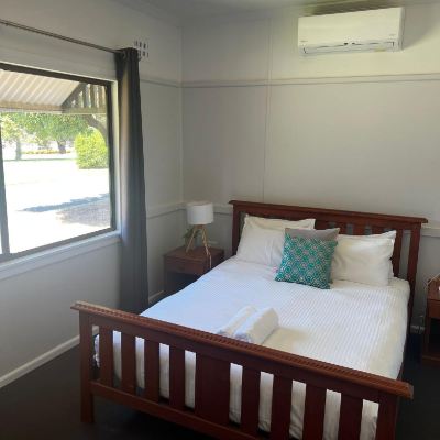 Three-Bedroom Deluxe Lake Hume Resort Promo Code