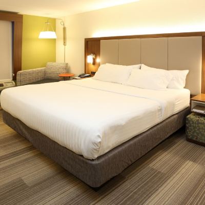 King Suite Holiday Inn Express & Suites Newport News, an IHG Hotel Promo Code