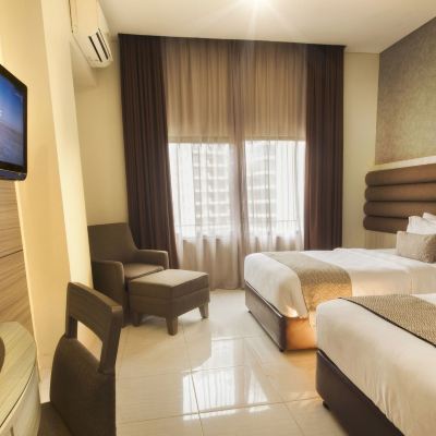Grand Deluxe Twin Room Gren Alia Jakarta Hotel Promo Code