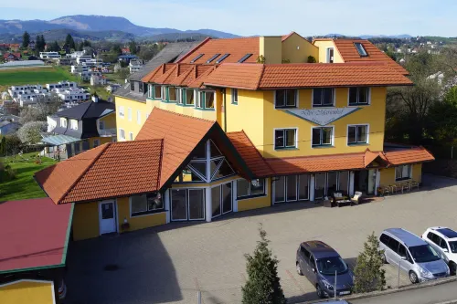 Der Marienhof Hotel Garni