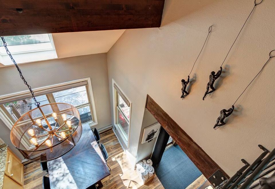 奢华热水浴缸和宽敞生活区-迷人维多利亚休闲屋