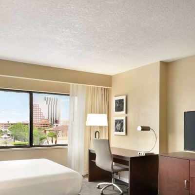 2 Queen Beds Room DoubleTree by Hilton Orlando Downtown Promo Code