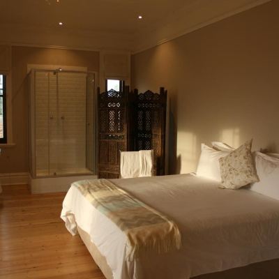 King Room With Shower Reading House Promo Code