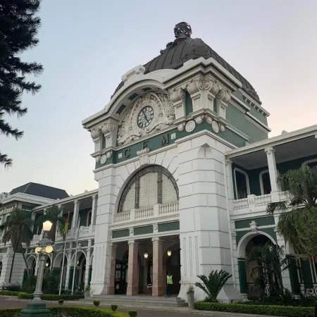Onomo Hotel Maputo Отели в г. Мапуту