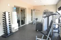 ラサン ナディ エアポート アパートメント ホテル