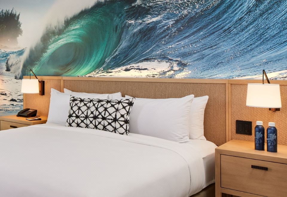 甄选海滨客房，客房，1张特大床，面朝海景