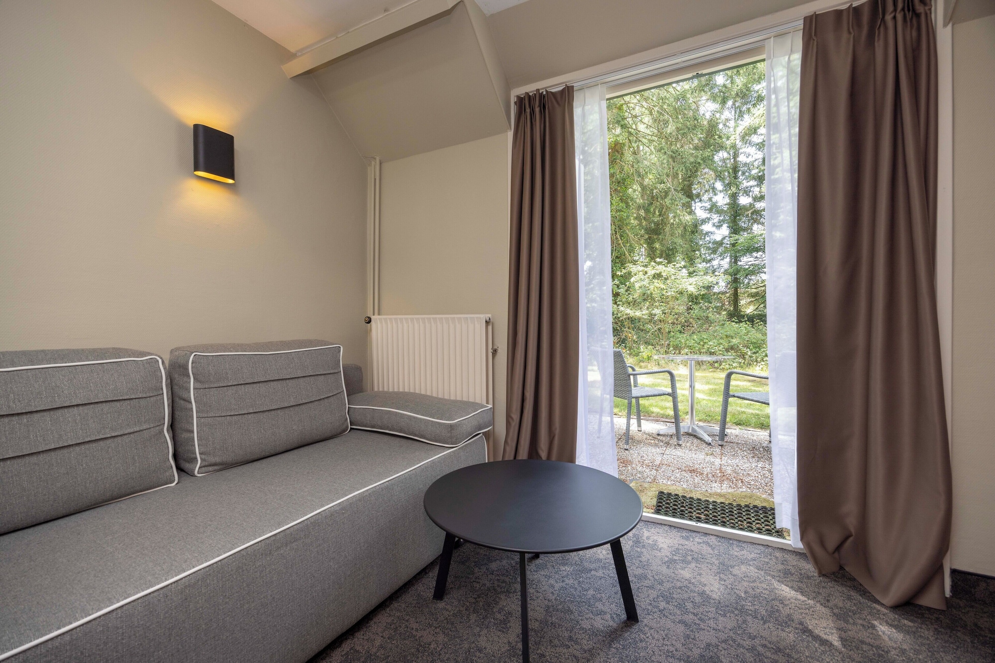 带露台的家庭房