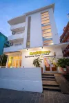 Sunflower Beach Backpacker Hostel & Bar