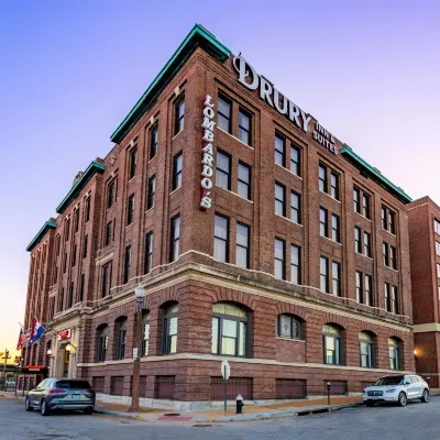 Drury Inn and Suites St Louis Union Station Các khách sạn gần Nhà thi đấu Scottrade Center