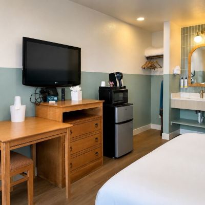 Queen Room Stargazer Inn and Suites Promo Code