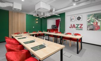 Magic Garden Hostel - Housity