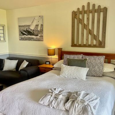 Room, 1 Queen Bed, Jetted Tub, Ocean View