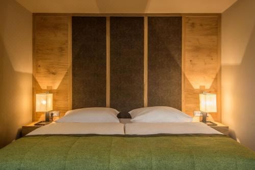 Hotel Arlara Double Room With Balcony