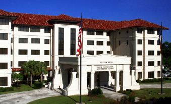 The Cook Hotel & Conference Center