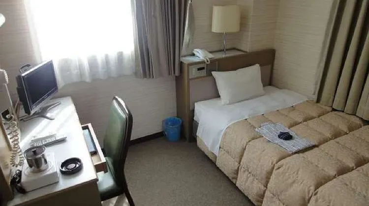 ホテルリッチガーデン 外観