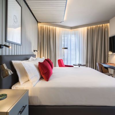 King Room Canopy by Hilton Madrid Castellana Promo Code