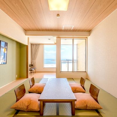 Observation Terrace With A Wide Veranda (2 Tatami, [40 Square Meters]) [Japanese Room] [Non-Smoking] [Ocean View] オーシャンフロント　お宿　浜田館 クーポン