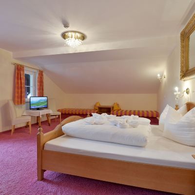 Family Room (Comfort Post) Posthotel Mayrhofen Promo Code