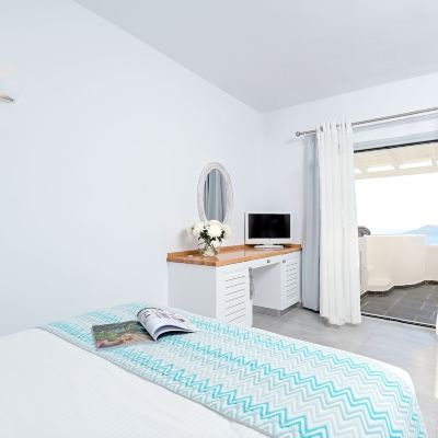 Prestige Double Room with Hot Tub and Caldera View Agali Houses Promo Code