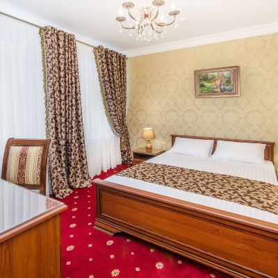 Standard Double Room Park Lane Hotel Promo Code