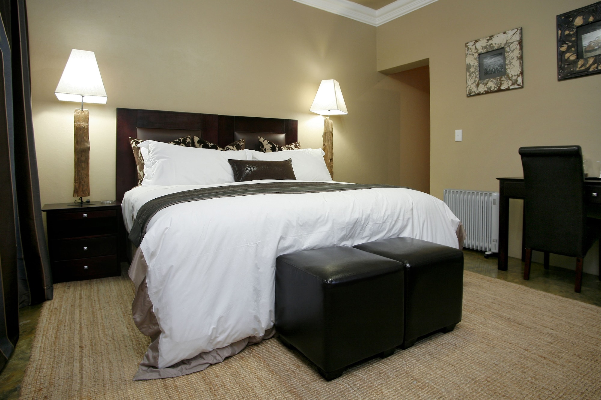 Tuareg Guest HouseDeluxe Room