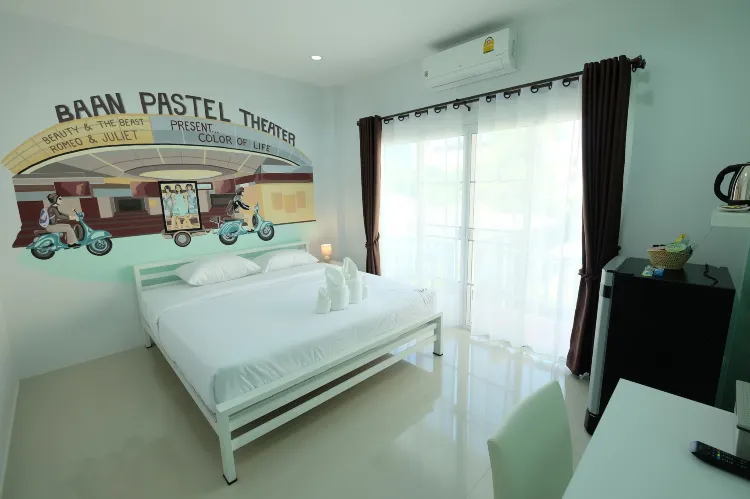 ห้องดีลักซ์ เตียงใหญ่ 1 เตียง