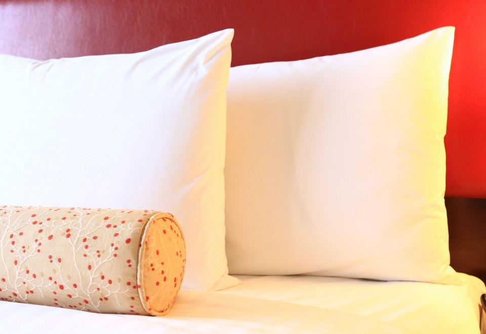 Courtyard by Marriott Hangzhou WulinPremier Double Bed Room