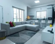 Bluerock Residences Hotel di 