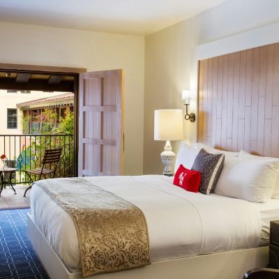 Deluxe King Room with Balcony Hotel Valencia Santana Row Promo Code