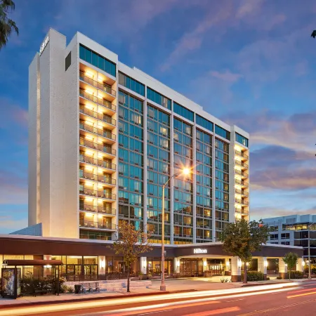 Hilton Pasadena Отели в г. Пасадина