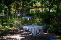 Hotel Aunomdedieu Hotels in 