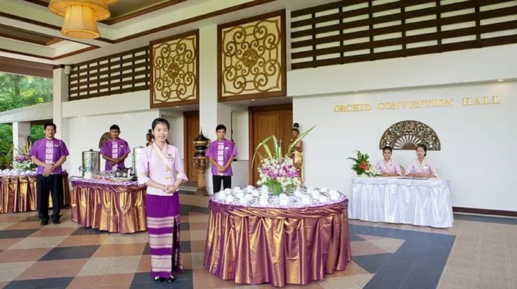 Phuket Orchid Resort and Spa food or restaurant