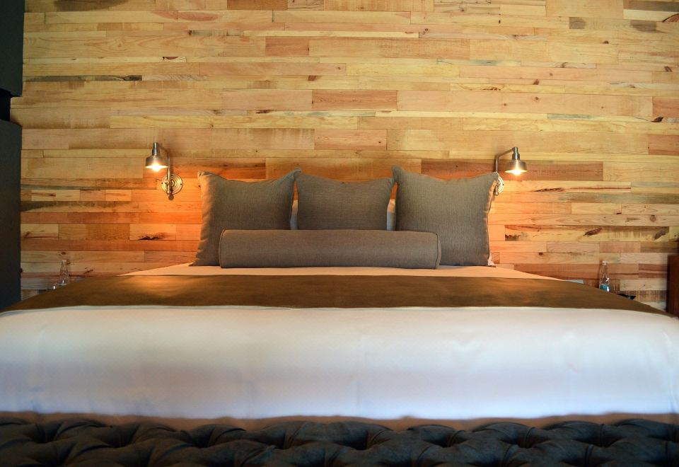 Hacienda Los PicachosGrand Chalet, 1 King Bed