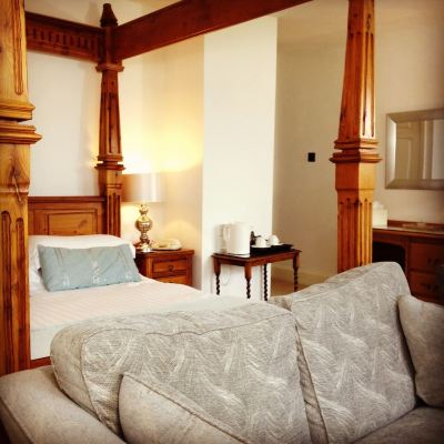 Double Room with Four Poster Bed-Lake View