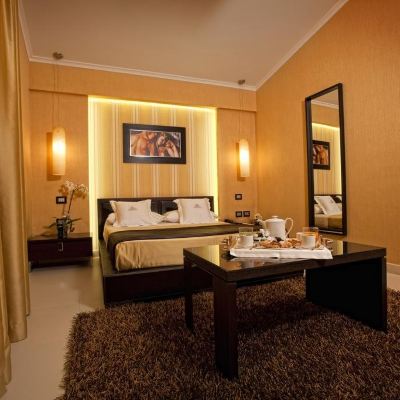 Superior Triple Room Hotel Cenacolo Promo Code