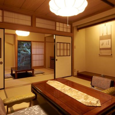 Japanese-Style Room