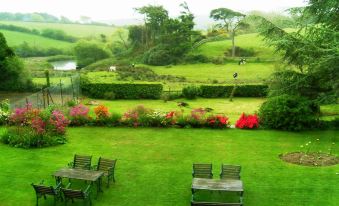 Trimstone Manor Country House Cottages