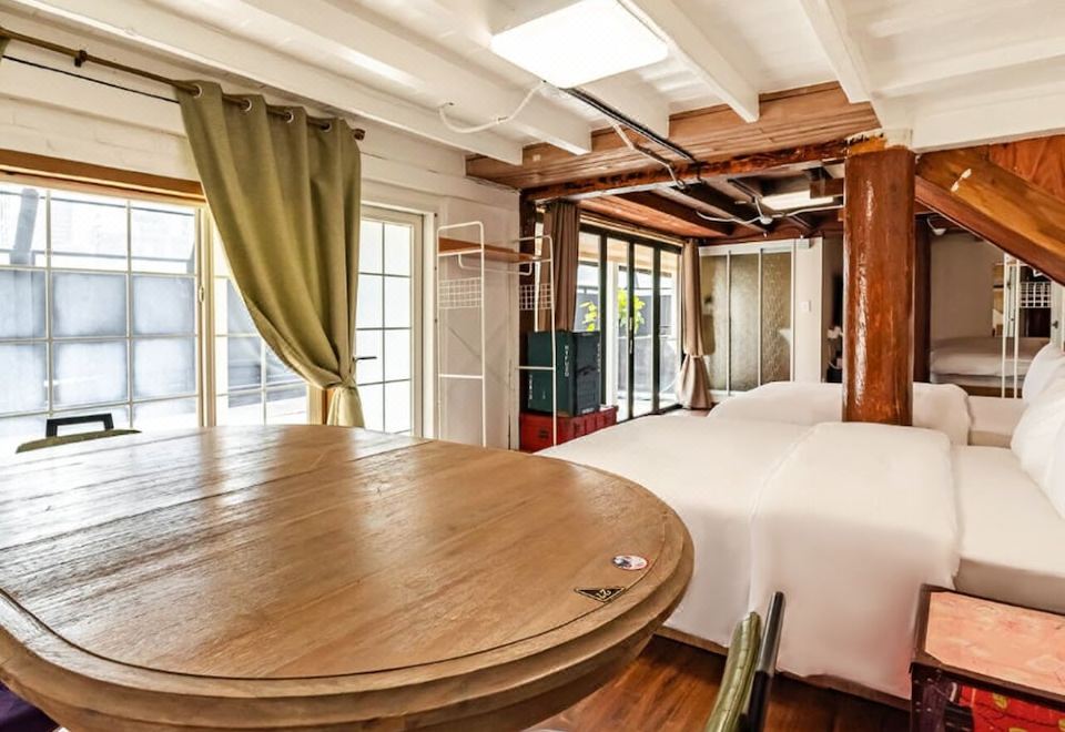 Woomigwan hotel