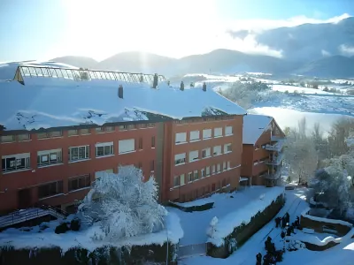 Residencia Albergue Jaca Ξενοδοχεία στην πόλη 