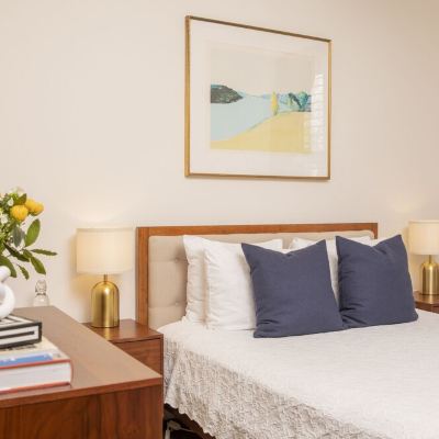 Standard Double Room, Private Bathroom (Petite) Washington Square Inn Promo Code